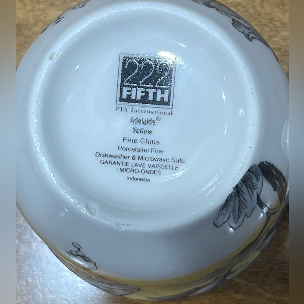 222 Fifth ADELAIDE YELLOW Bird Floral Porcelain Mug - Picture 6 of 9